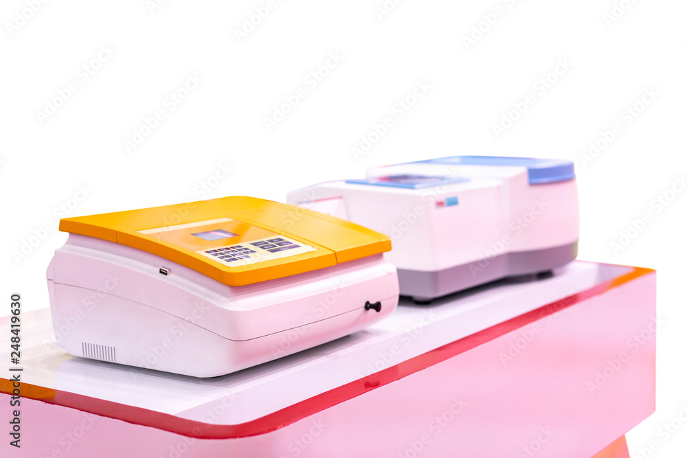 single beam spectrophotometer device of lab for measure and analysis