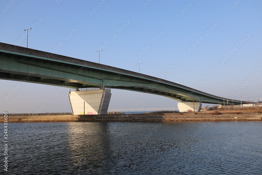 大阪湾に架かる橋