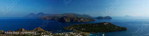 Vulcano, Blick auf Vulcanello, Lipari und Salina, Panorama, Liparische Inseln, Sizilien, Italien, < english> Vulcanello, Lipari and Salina, Eolic Islands, Sicily, Italy