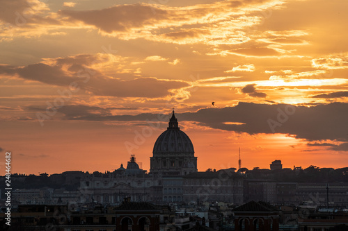 San Pietro al tramonto 