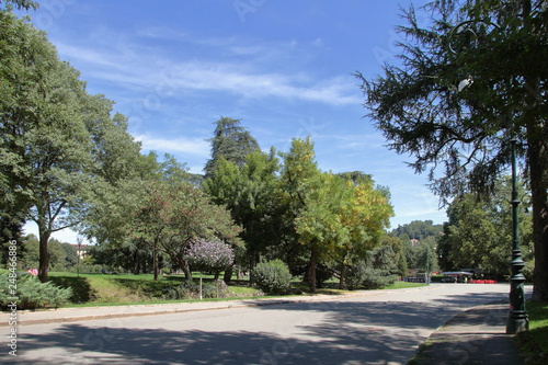 parco pubblico a torino in italia  photo