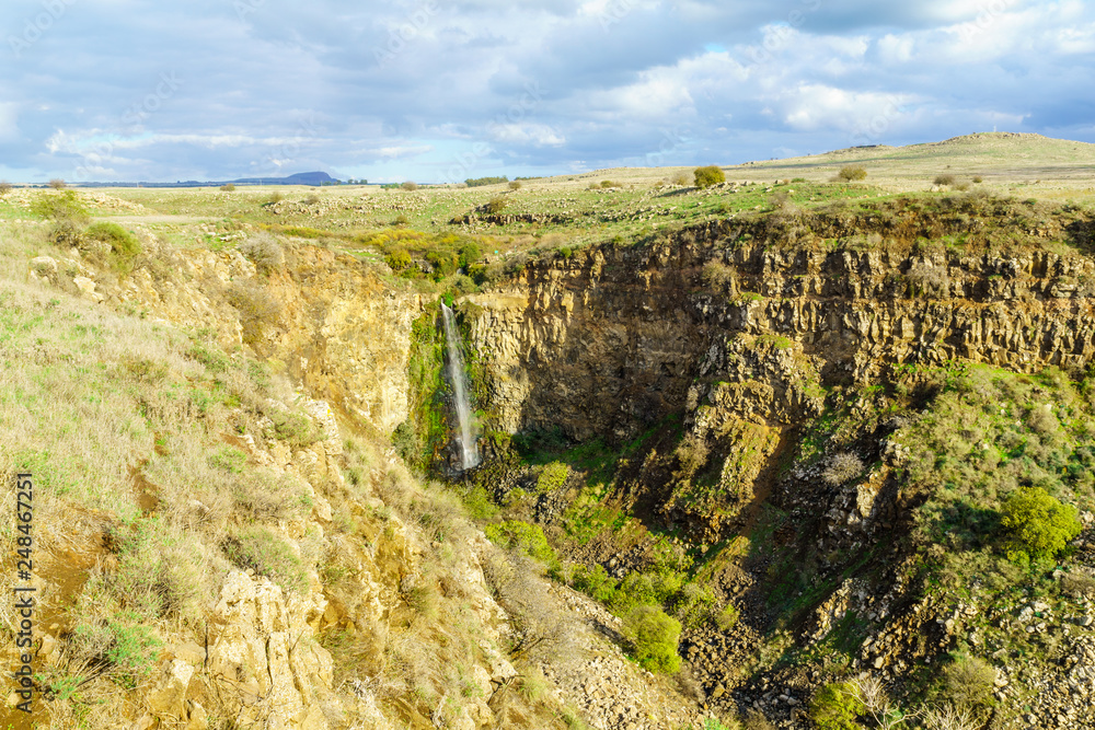 Gamla waterfall in Gamla National Park Gamla waterfall in Gamla National Park
