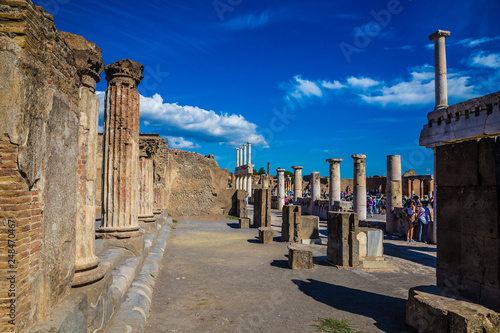 Ruins of Pompeii - Naples Province,Campania, Italy photo