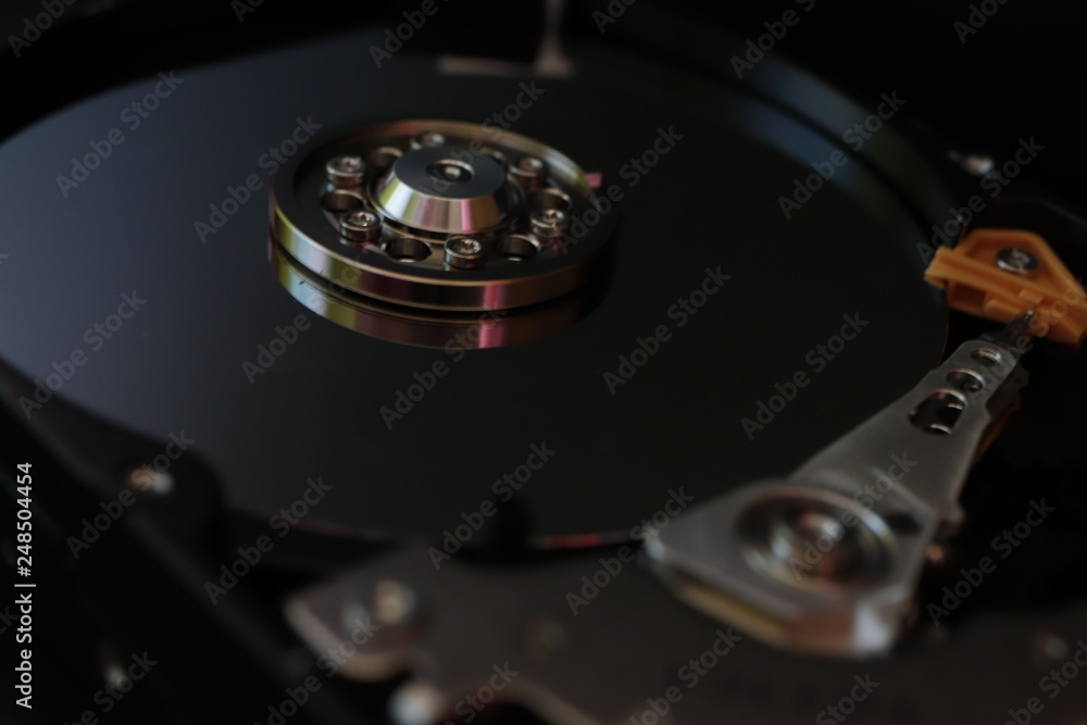 aufgeschraubte hdd, festplatte aufgeschraubte hdd, festplatte