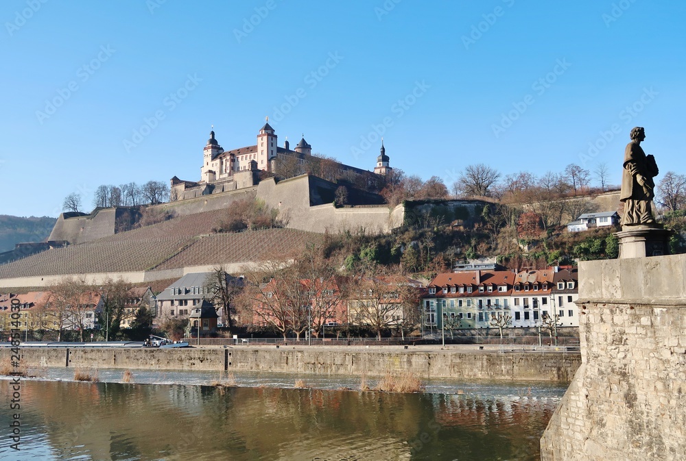 Würzburg, Festung Marienberg über dem Main Würzburg, Festung Marienberg über dem Main