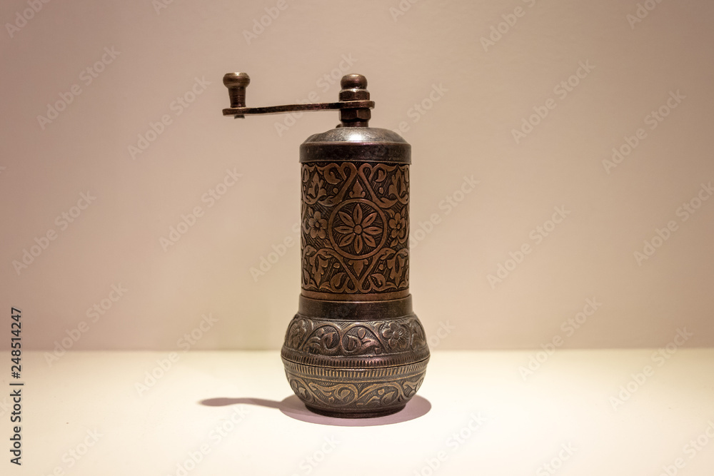 Manual thickness spice grinder from Bosnia Manual thickness spice grinder from Bosnia
