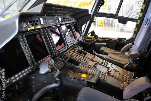 helicopter cockpit  von instruments and controls