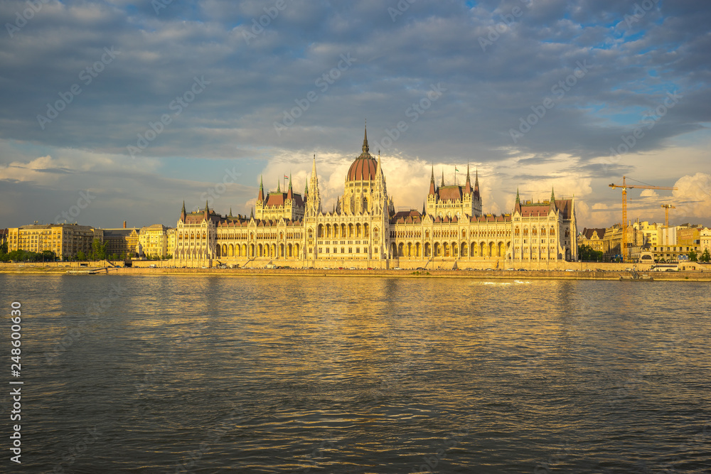 Fototapeta premium Budapest city skyline with Parliament Building and Danube River in Hungary