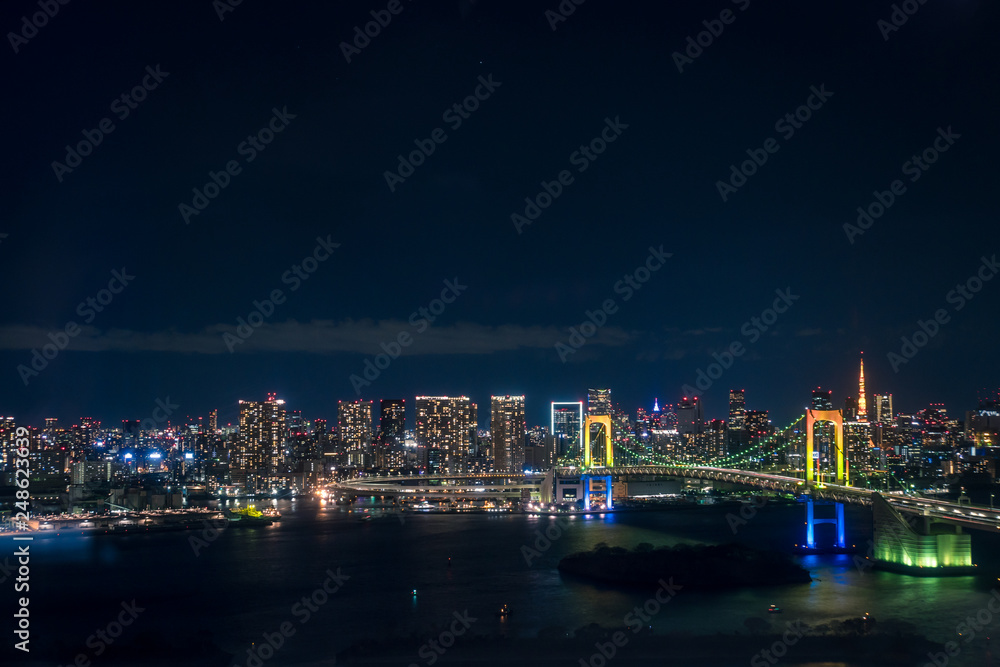 東京湾の夜景と夜空