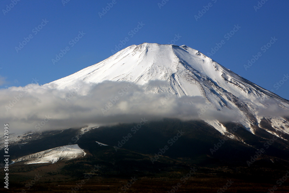 冬の富士山、雲、1月の富士山、山中湖、快晴富士、冬富士