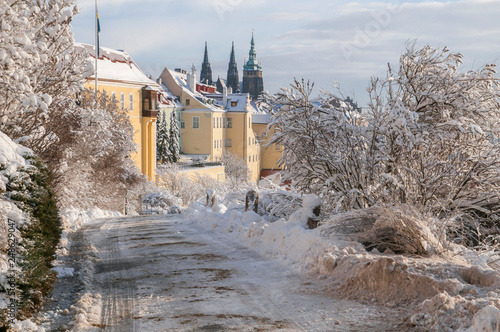 Fotografie Winter view of Saint Vitus Cathedral and Hradcany