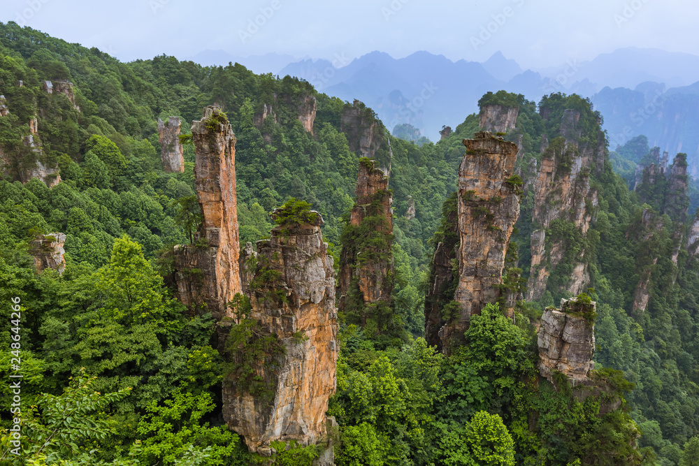 Tianzi Avatar mountains nature park - Wulingyuan China Tianzi Avatar mountains nature park - Wulingyuan China