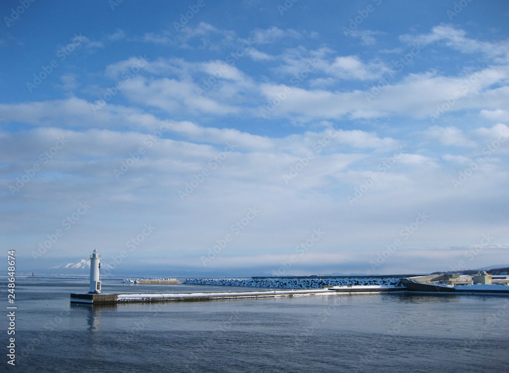 冬の港２　北海道
