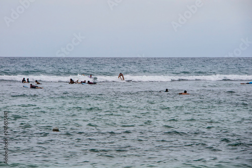 Surfista no mar