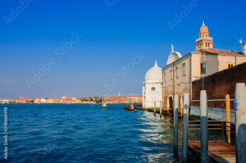 San Michele Island, Venice © RnDmS