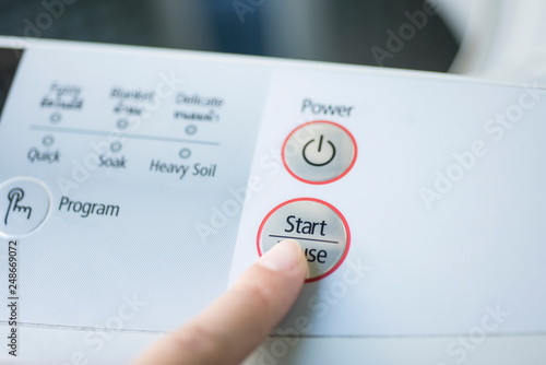 Finger push start button washing machine