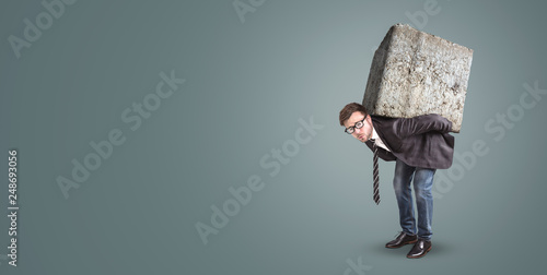 Tableau sur toile Mann ist einer schwerer Belastung ausgesetzt als Panorama