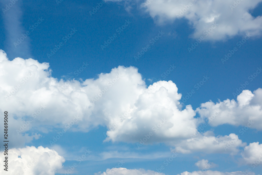 Obraz premium Blue sky and white cloud