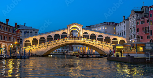 Italy beauty, evening with Rialto bridge on Grand canal street in Venice, Venezia © radko68