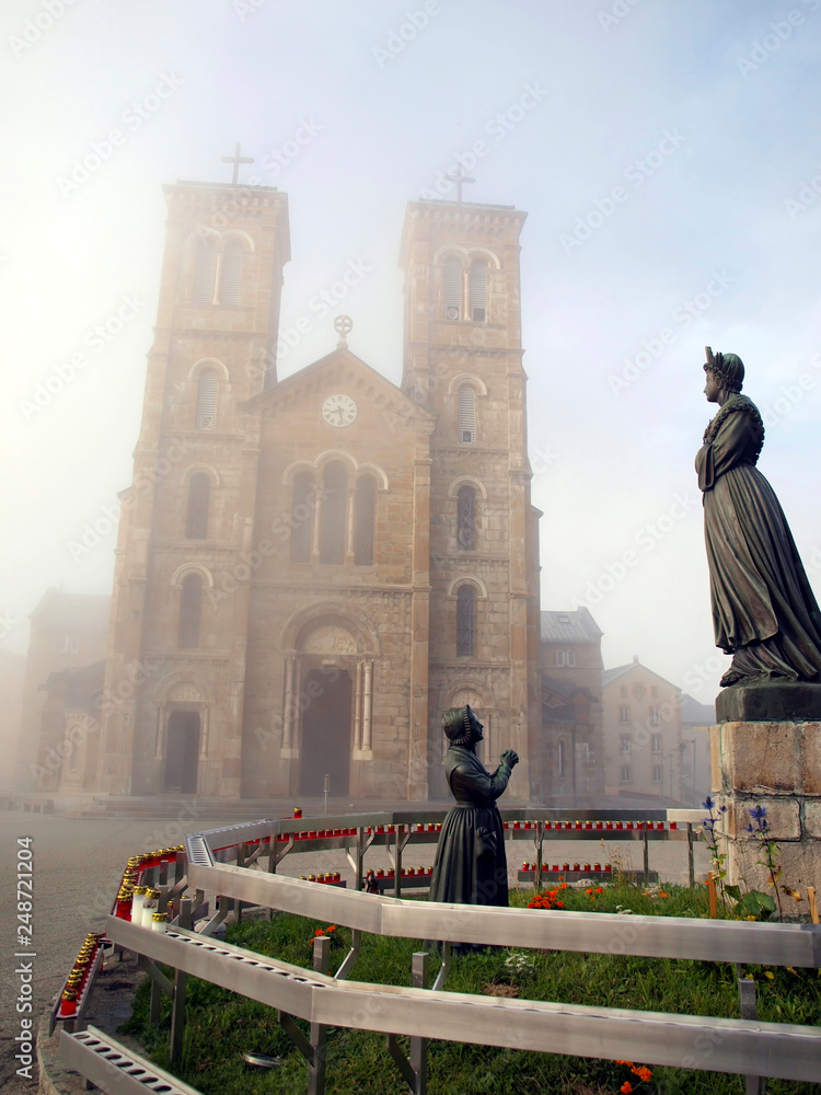 Fototapeta premium Statue depicting Our Lady of La Salette in a sanctuary in the Alps