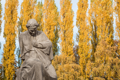 Soviet War Memorial in Treptower Park in Berlin photo