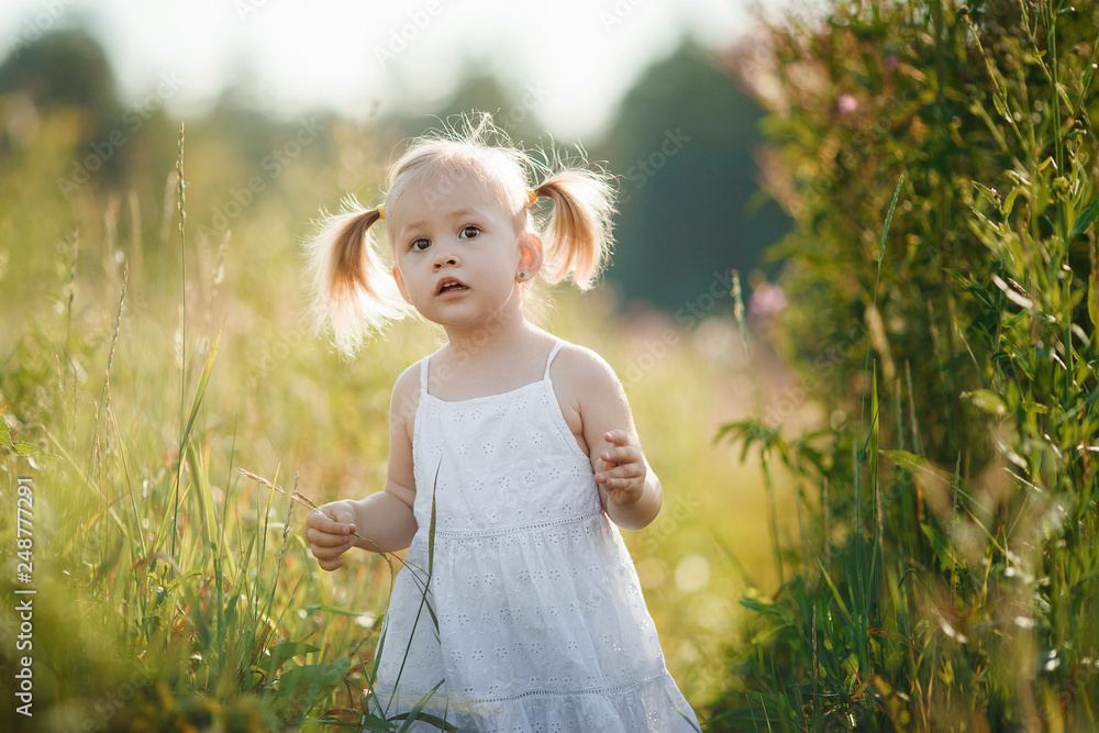 White dress for 3 year old deals