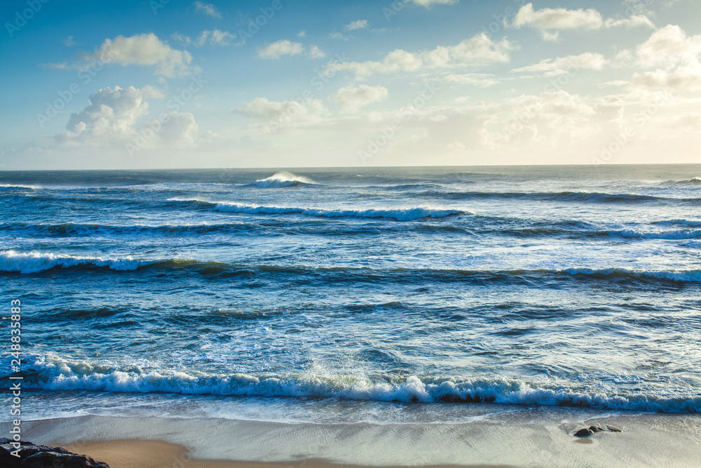 Fototapeta premium view on the atlantic ocean at the sunset