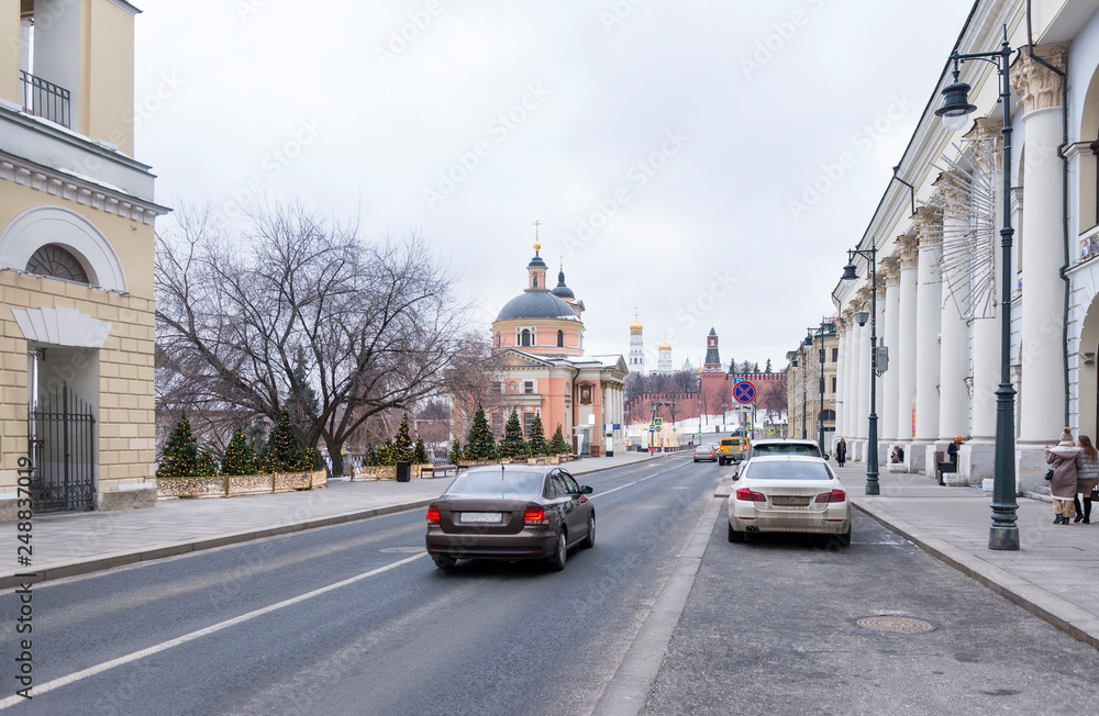 cars on the streets of Moscow near the Kremlin, Moscow in winter