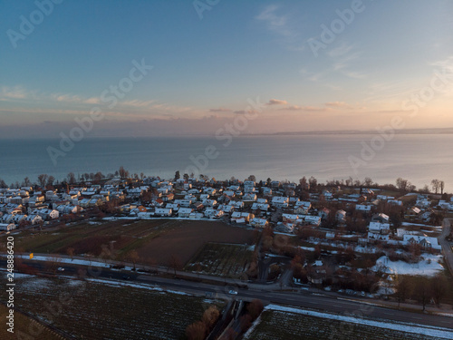 Kleine Stadt am Bodensee - Luftaufnahme photo