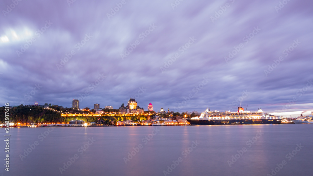 Night view of the Quebec city skyline with Fairmont Le Château Frontenac, Queen Mary 2