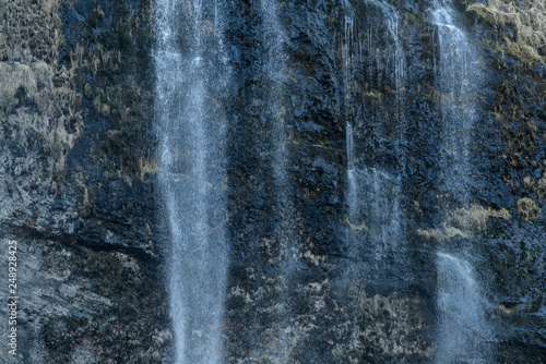 Cascata di Seljalandfoss 