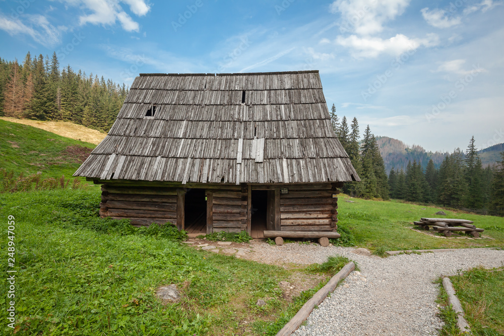 Wooden thatch over mountains walkway scenery