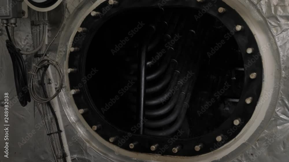 Open fuel oil tank of ship Open fuel oil tank of ship