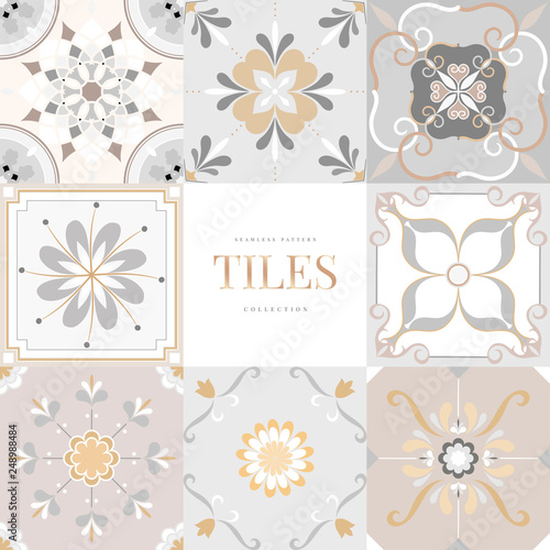 Floor tiles set