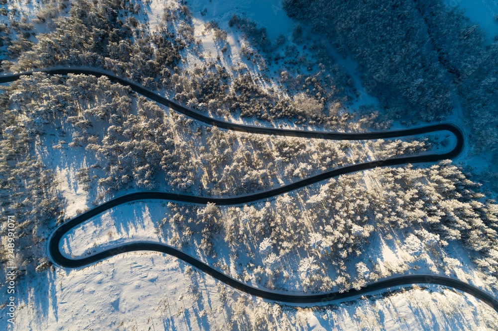 winter mountain road Z form view from above