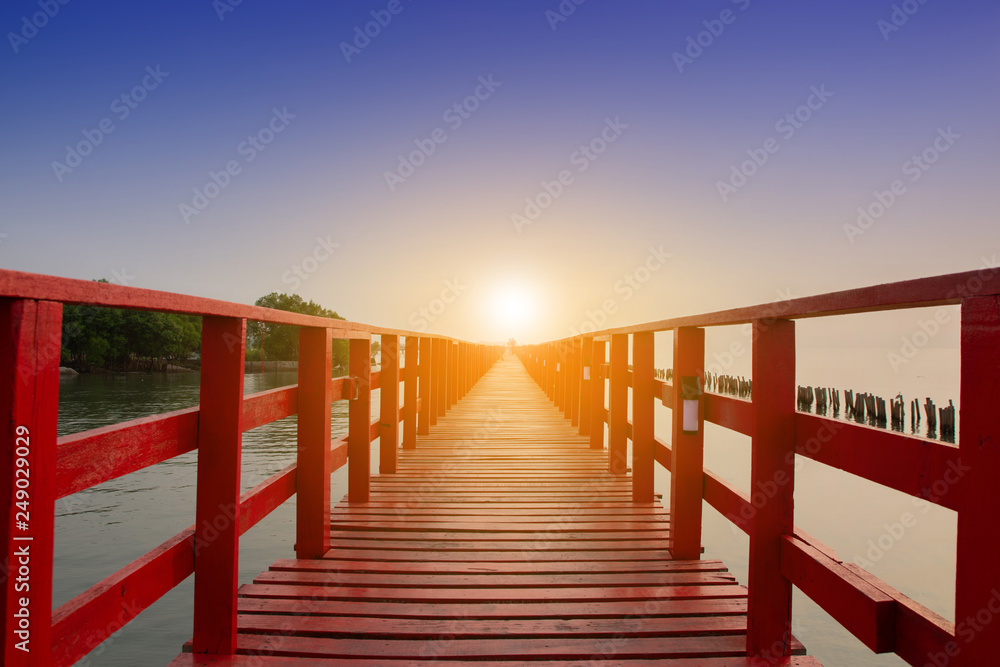 Obraz premium Long Bridge at sea view on morning seascape sunrise background