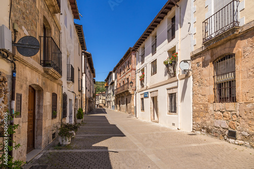 Fototapeta Naklejka Na Ścianę i Meble -  Covarrubias, Spain. Beautiful medieval street