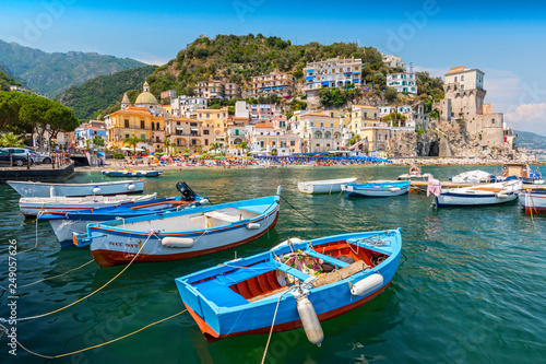 Fototapeta Naklejka Na Ścianę i Meble -  Leisure boats and traditional buildings in Cetara harbor, Amalfi coast, Italy.