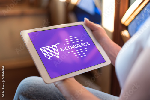 E-commerce concept on a tablet