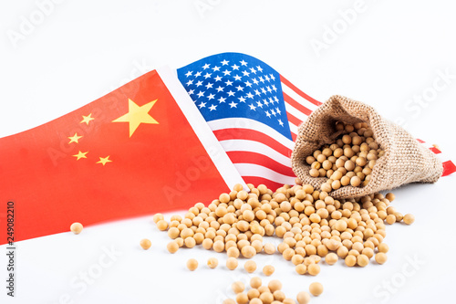 Canvas Print Sino-US trade war and soybean import and export price quotes