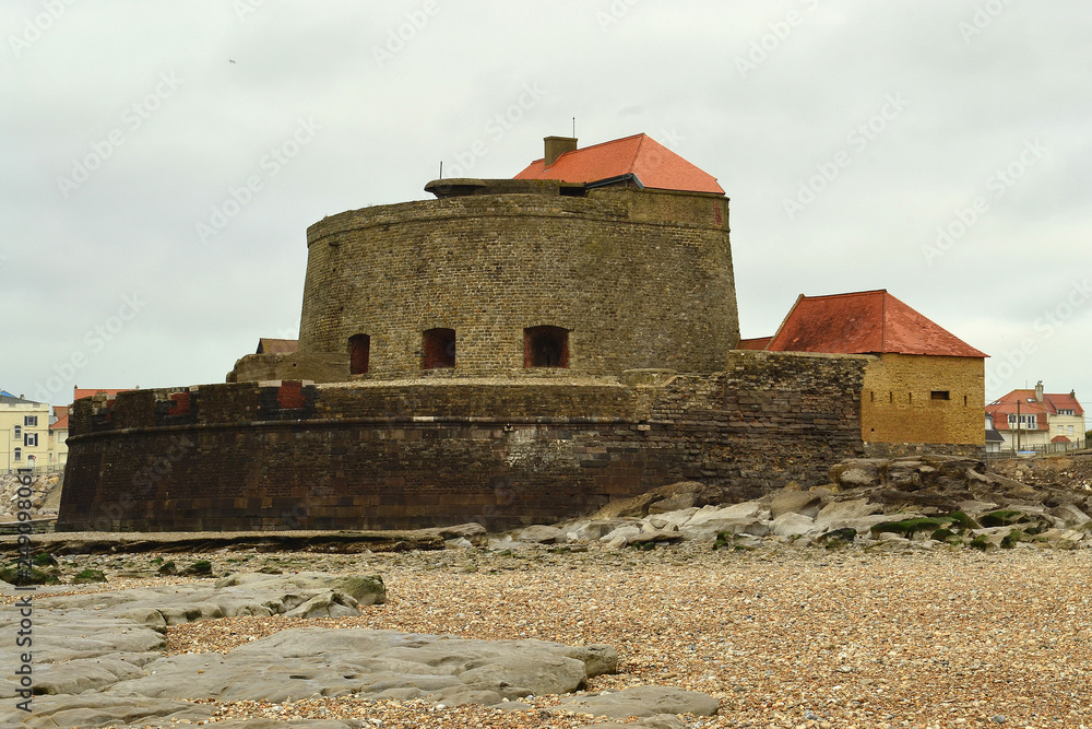 fort médiéval d'Ambleteuse dans le nord de la France, Fort Mahon, Pas de Calais, Côte d'Opale