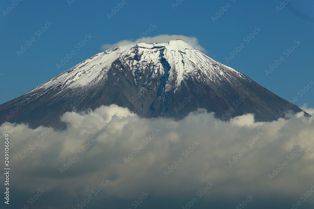 富士冠雪