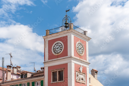 Uhrturm in Rovinji in Kroatien