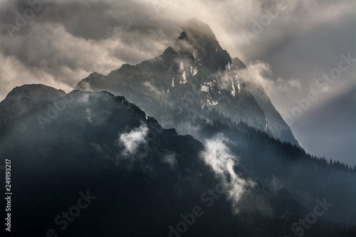 Fototapeta Naklejka Na Ścianę i Meble -  góry przed burzą, Tatry, Polska