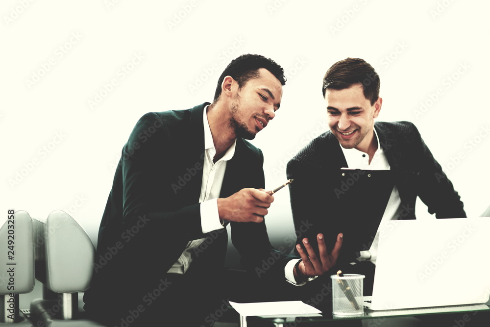 close up.international business partners discussing contract ter close up.international business partners discussing contract ter