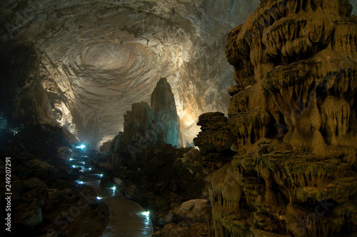 Grutas de Cacahuamilpa (Cacahuamilpa caves), Mexico is one of the largest cave systems in the world, where the formations are still growing.