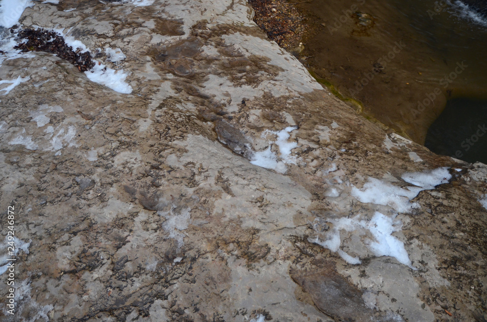 Fototapeta premium beautiful winter mountain water landscape