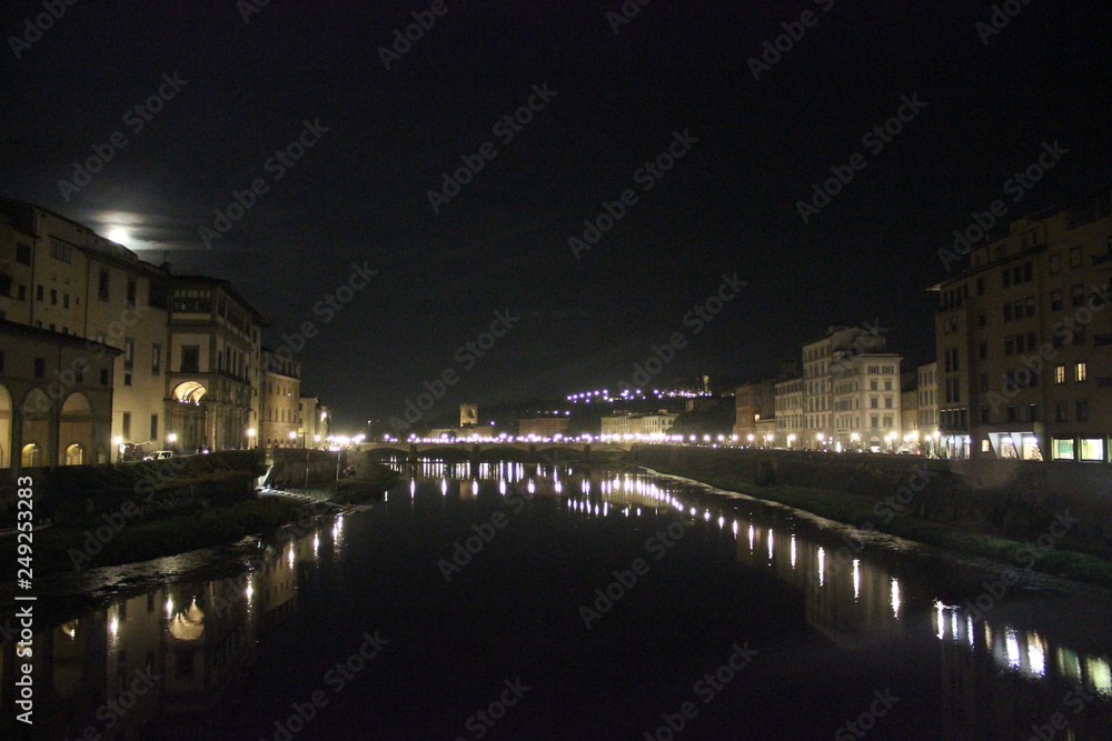 Ponta Vecchio Florence at night colour