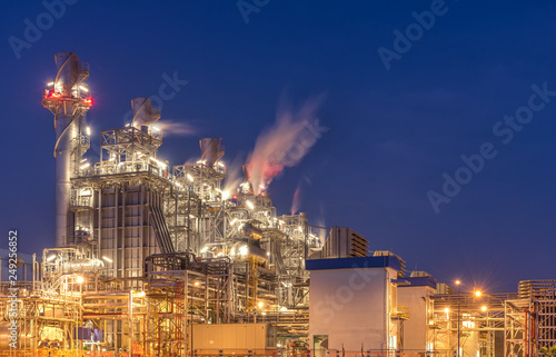Natural gas combined cycle power plant and Turbine generator