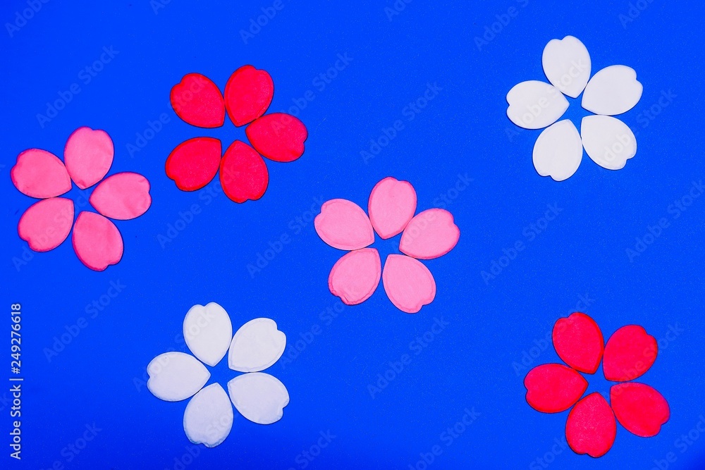 Naklejka premium 桜の花びらのイメージ / 紙製